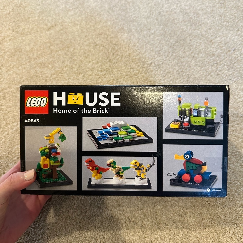 Tribute to House of Bricks - NWT - Picture 4 of 9